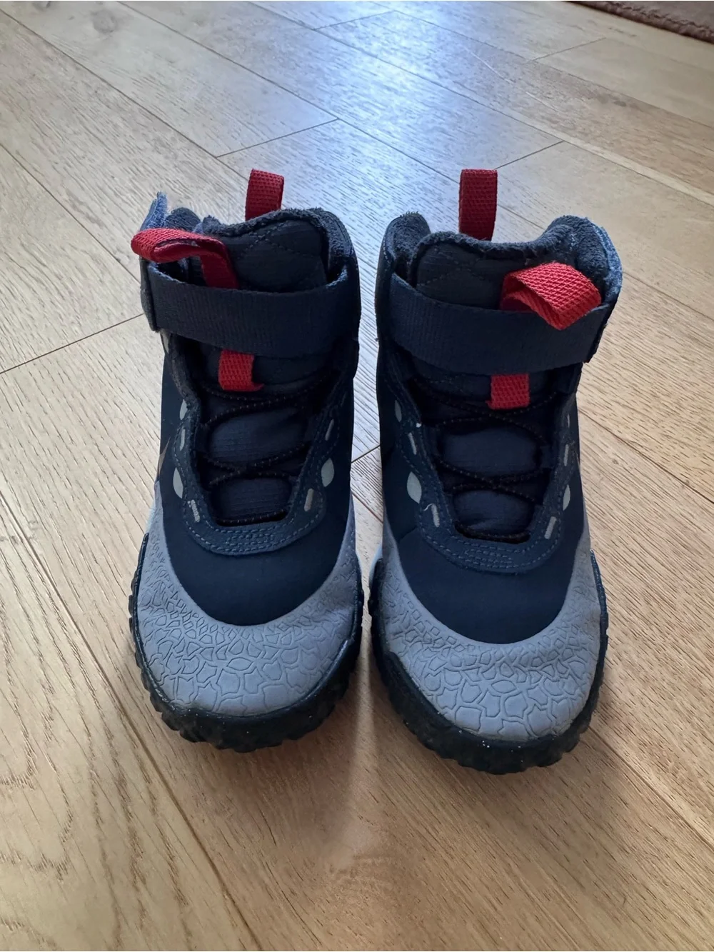 Nike Kids Terrascout Sneaker Boot